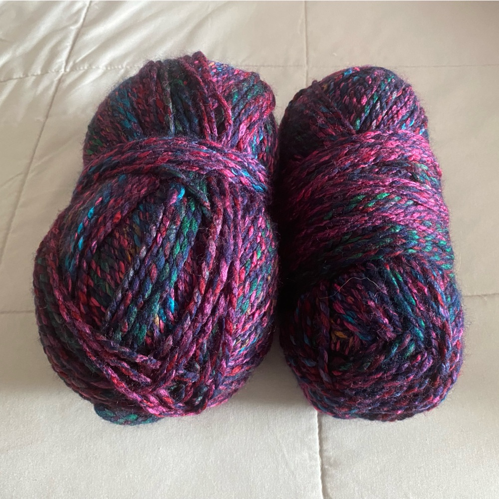Mary Maxim Marvelous Chunky Yarn - 2 used skeins